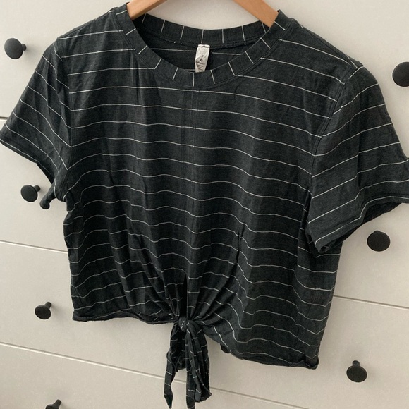 Lululemon Wrap Tshirt | Time to Restore T-Shirt - Picture 5 of 5